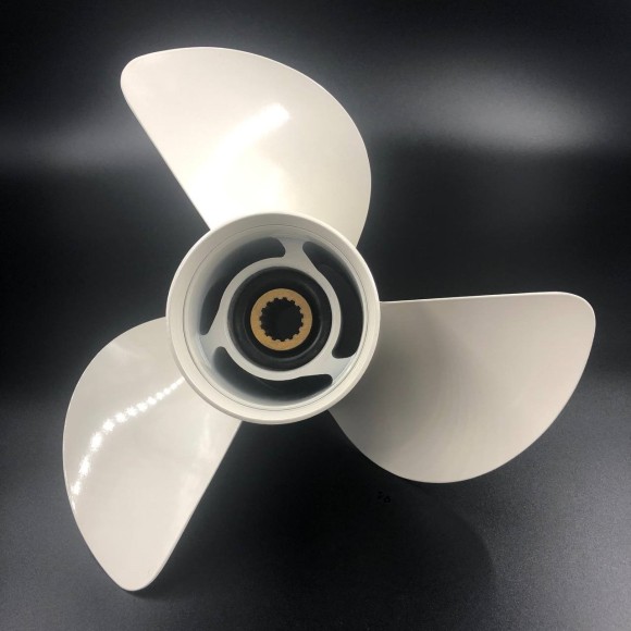 Гребной винт Yamaha 60-140, F70-F130 (3x13-1/4x16) Гребной винт Yamaha 60-140, F70-F130 (3x13-1/4x16)