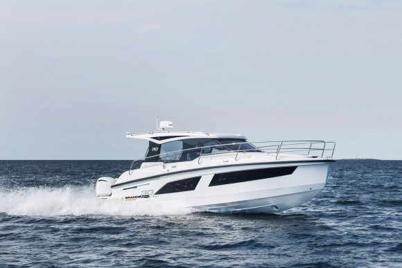 Катер Grandezza 30 Outboard