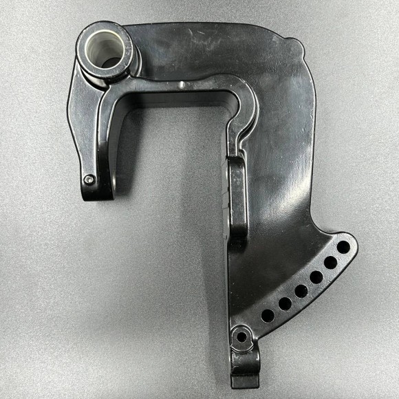 Струбцина станины левая Tohatsu 9.9-18 (3G2Q62113) (YUELANG)