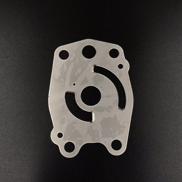 Пластина помпы охлаждения Yamaha 40Q, 40J (Yamaha)