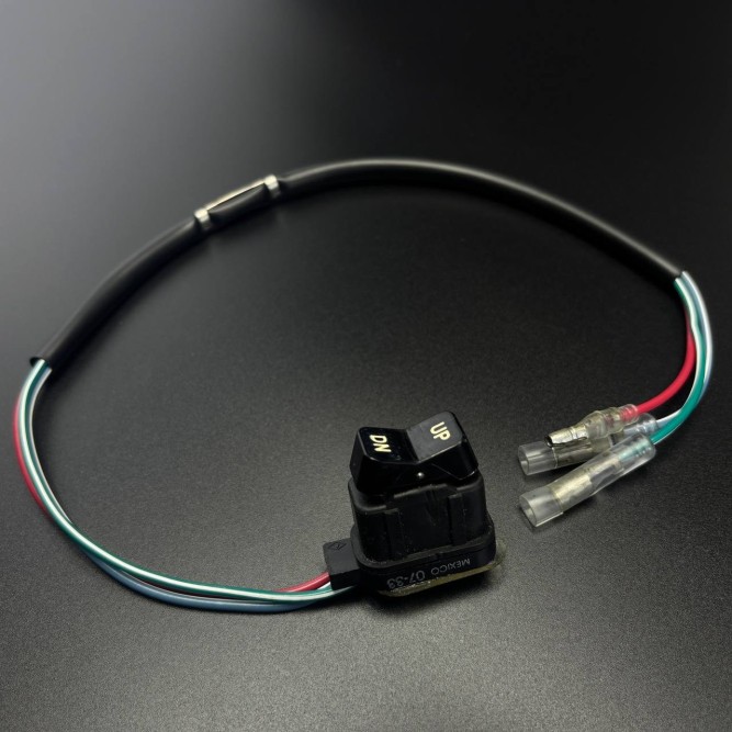 Кнопка гидроподъемника SWITCH/HARNESS  (Quicksilver)