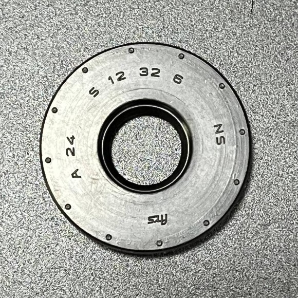 Сальник вала вариатора Yamaha Grizzly/Rhino (Yamaha)