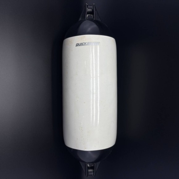 Кранец ч/б #4 (Quicksilver)