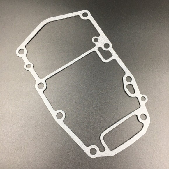 Прокладка под проставку блока Suzuki DT20-30 (Sinera) Прокладка под проставку блока Suzuki DT20-30 (Sinera)