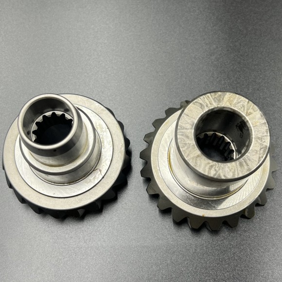 Шестерни  верхнего редуктора Mercruiser Alpha One (1.50-1.47 редукция) (Osaka) Шестерни  верхнего редуктора Mercruiser Alpha One (1.50-1.47 редукция) (Osaka)