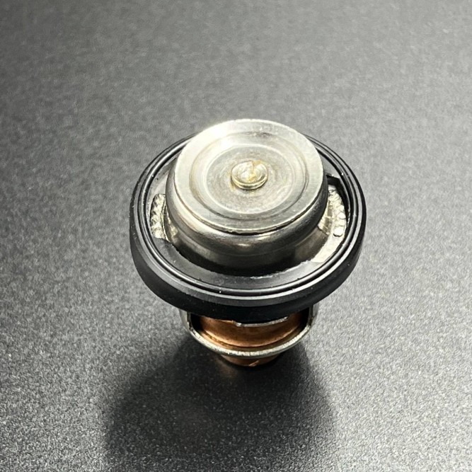 Термостат Suzuki 60° (17670-94402; 17670-94403) (KACAWA)