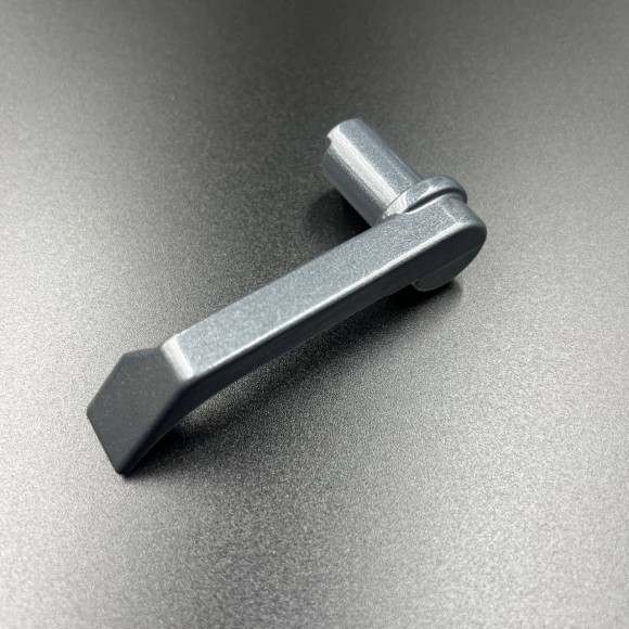 Ручка замка капота Tohatsu 9.9-18, 25-30, 40C (338S67141-0) (Premarine)