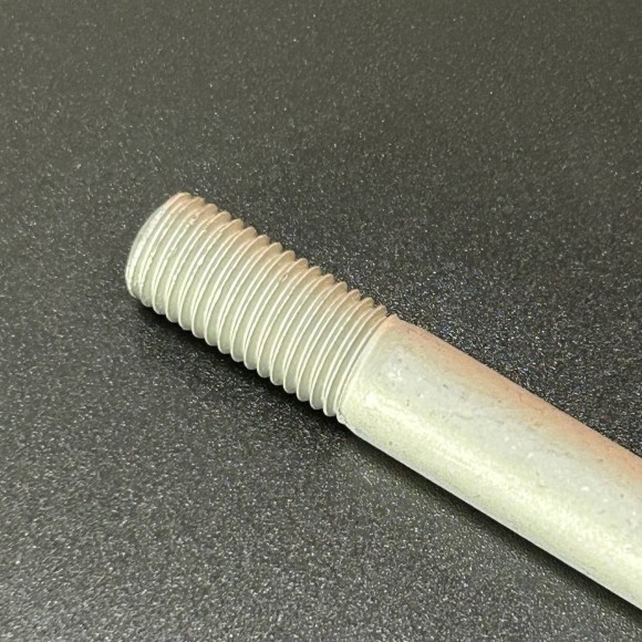 Шпилька Yamaha 50-90; F75-100 (Yamaha)