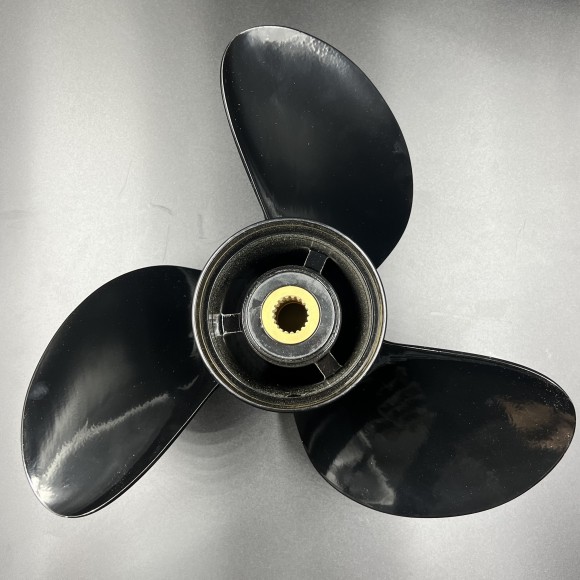 Гребной винт правого вращения VOLVO Sx Soltiga3 (3x15 1/4x23) (Polastorm)