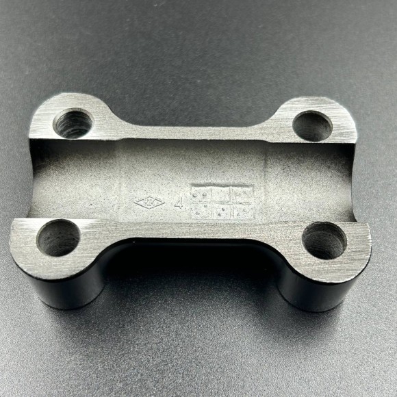 Основание крепления руля Yamaha Vk540 (8G5-23814-00) (Yamaha) Основание крепления руля Yamaha Vk540 (8G5-23814-00) (Yamaha)