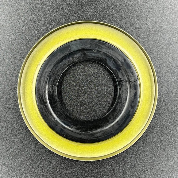 Подшипник транцевый Mercruiser(30-879194A02) с сальником(26-88416) (JSP) Подшипник транцевый Mercruiser(30-879194A02) с сальником(26-88416) (JSP)