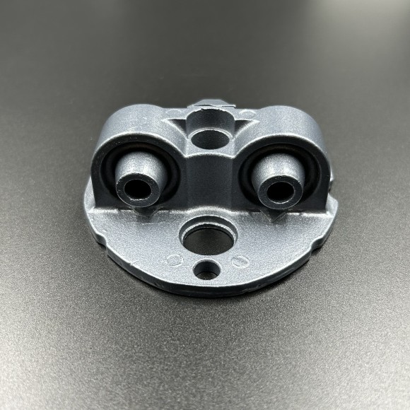 Демпфер опорный резиновый Yamaha 9.9-15 (Верхний) (Omax) Демпфер опорный резиновый Yamaha 9.9-15 (Верхний) (Omax)