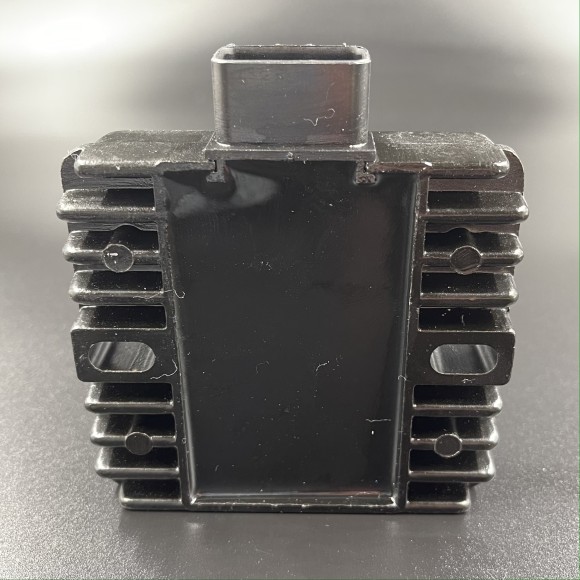 Выпрямитель тока Yamaha F40-115 (6D3-81960-00; 6D8-81960-10; 68V-81960-10) (Omax)