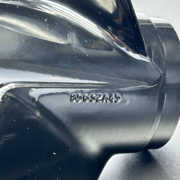 Гребной винт Mercury 25-70 (3x10-7/8x11) Black Max (Mercury) Гребной винт Mercury 25-70 (3x10-7/8x11) Black Max (Mercury)