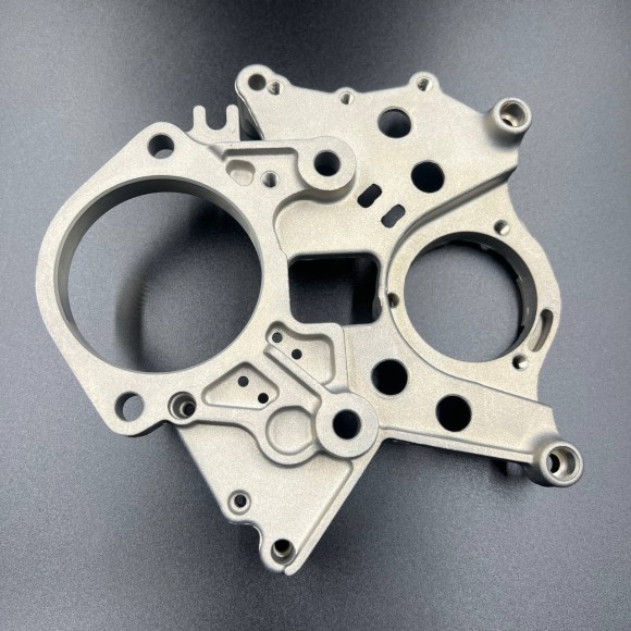 Кронштейн электростартера Suzuki DF9,9-15 (12625-94J01) (Suzuki)