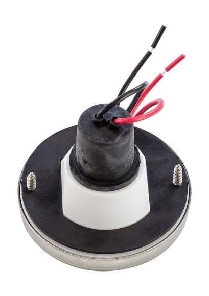 Огонь кормовой , хромированный круглый корпус