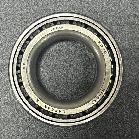 Подшипник роликовый вертикального вала верхний Yamaha 60-90, F40-100 (27x50.25x15) (Osaka)