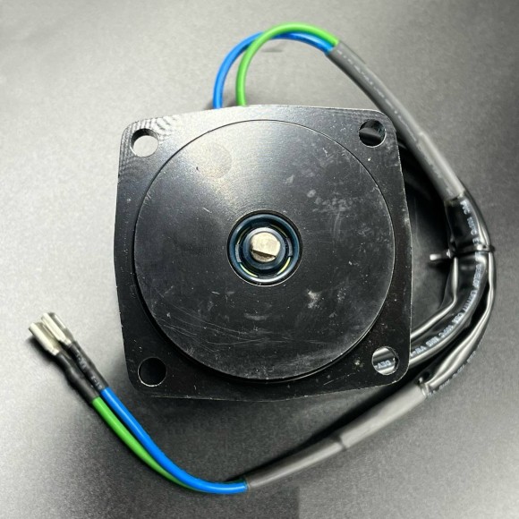 Мотор гидроподъемника Honda 40-50, Suzuki 40-50 (AMOSA) Мотор гидроподъемника Honda 40-50, Suzuki 40-50 (AMOSA)