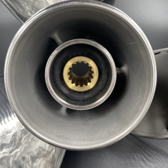 Гребной винт Yamaha 60-140, F70-F130 Stella (3x13 1/4x17) (Сталь) (Polastorm)