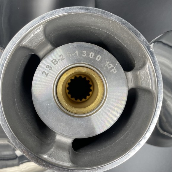 Гребной винт Yamaha 60-140, F70-F130 Stella (3x13 1/4x17) (Сталь) (Polastorm)