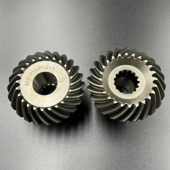 Шестерни  верхнего редуктора Mercruiser Alpha One (1.62; 2.00 редукция) (Osaka) Шестерни  верхнего редуктора Mercruiser Alpha One (1.62; 2.00 редукция) (Osaka)