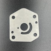 Пластина помпы охлаждения Suzuki DF 8-20(A) (17471-99J00) (Premarine)