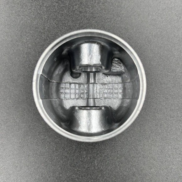 Поршень Yamaha 3 (STD) (PREMARINE) Поршень Yamaha 3 (STD) (PREMARINE)