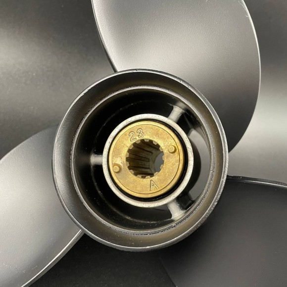 Гребной винт Mercury 25-70 (3x10-3/8x14) Гребной винт Mercury 25-70 (3x10-3/8x14)