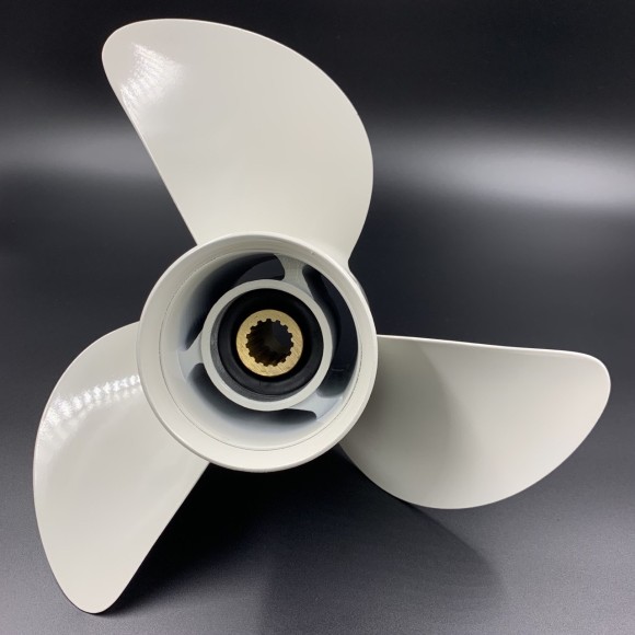Гребной винт Yamaha 60-140, F70-F130 (3x13x19)