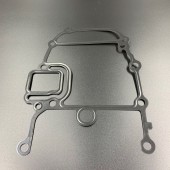 Прокладка под блок Suzuki DF40-50 (Suzuki) Прокладка под блок Suzuki DF40-50 (Suzuki)