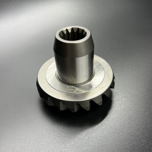 Шестерни  верхнего редуктора Mercruiser Alpha One (1.81 редукция) (Osaka)