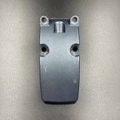 Крышка боковой нижней подушки Yamaha 25-30 (YUELANG)(левая) Крышка боковой нижней подушки Yamaha 25-30 (YUELANG)(левая)