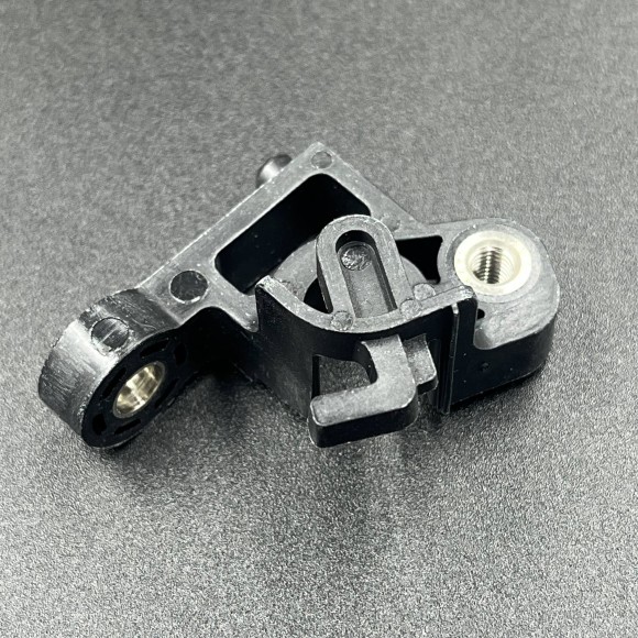 Крепление датчика трима Suzuki DF40-90A (Suzuki)