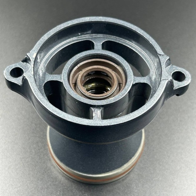 Обойма гребного вала Yamaha 9.9-15, F9.9-20(в сборе) (YUELANG)