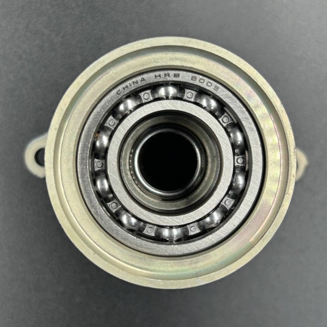 Обойма гребного вала Yamaha 9.9-15, F9.9-20(в сборе) (YUELANG)