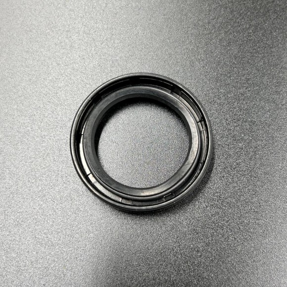 Сальник Yamaha (93102-30M22; F9.9-01.01.00.12) (29x42x7) (Yamaha)