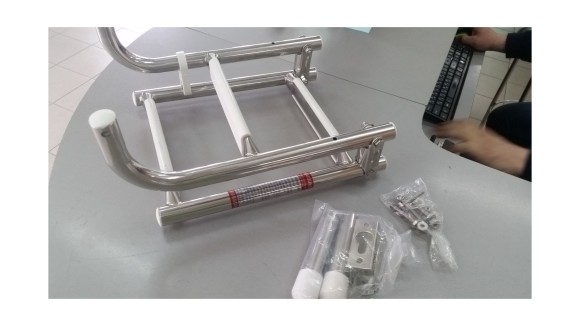 Лесенка складная 3 ступени, уценённая Лесенка складная 3 ступени, уценённая