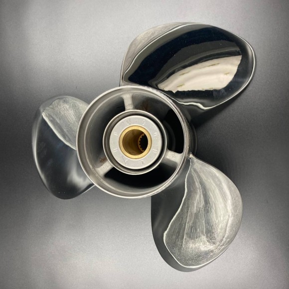 Гребной винт правого вращения VOLVO Sx Saltist AMMA (3x14 3/4x19) (Сталь) (Polastorm) Гребной винт правого вращения VOLVO Sx Saltist AMMA (3x14 3/4x19) (Сталь) (Polastorm)