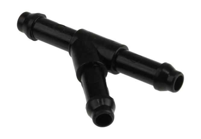 Тройник топливный Suzuki DF4-6/DF25-30