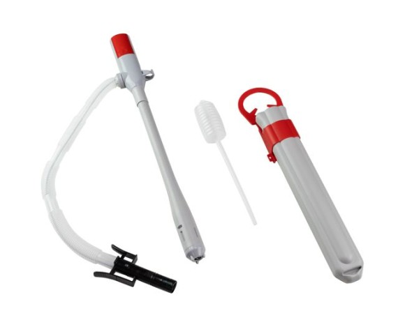 Насос электрический для перекачки топлива на батарейках с чехлом для хранения Насос электрический для перекачки топлива на батарейках с чехлом для хранения