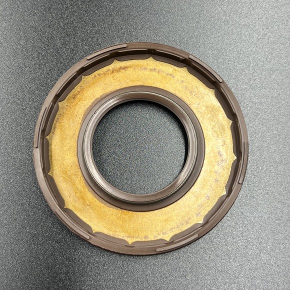 Сальник коленвала BRP ROTAX 550F/600R/850 E-TEC (Sinera) Сальник коленвала BRP ROTAX 550F/600R/850 E-TEC (Sinera)