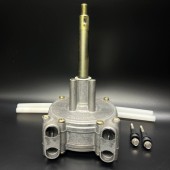 Редуктор рулевой 2 трос. (ROTRY STR HELM DC) (Quicksilver) Редуктор рулевой 2 трос. (ROTRY STR HELM DC) (Quicksilver)