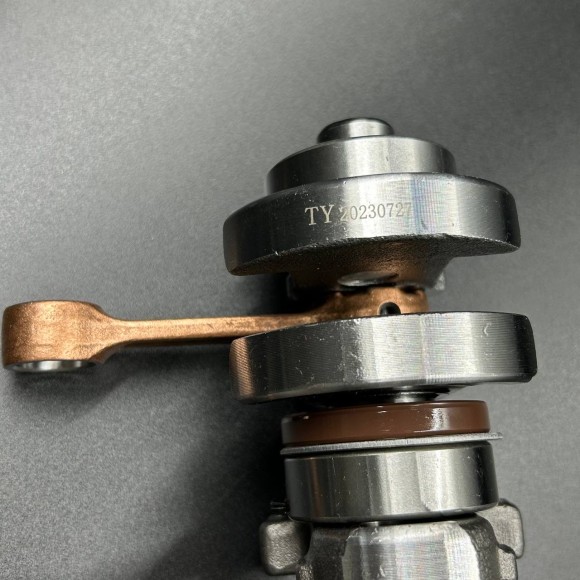 Коленчатый вал Tohatsu 8-9.8 (9.8F-01.06.20.00) (YUELANG)