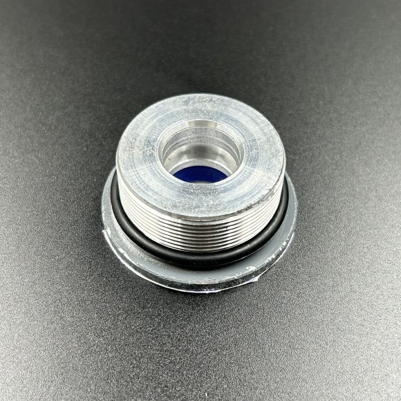 Крышка вспомогательного штока гидроподъема Yamaha 115-250 (PREMARINE) Крышка вспомогательного штока гидроподъема Yamaha 115-250 (PREMARINE)