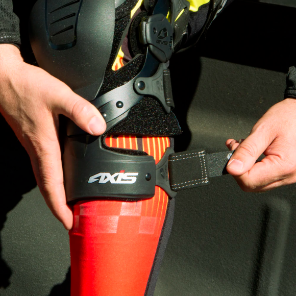 Брейсы EVS Axis Sport S